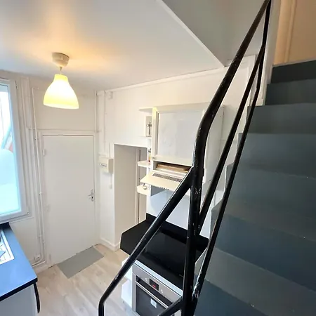 Center - Duplex - Close To Rer Apartament